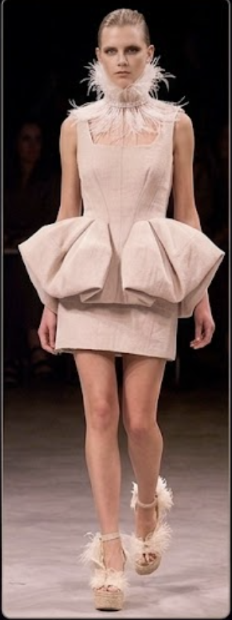 Look 01